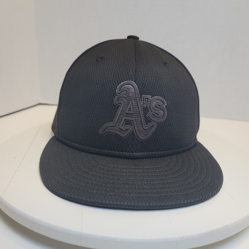 Oakland/Las Vegas Athletics A's Blackout Fitted Hat Size 6 7/8 MLB All Black